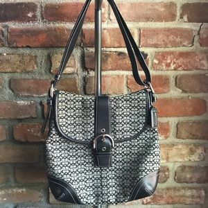 Classic Coach shoulder bag